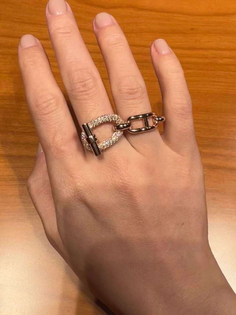 H**me5 rings